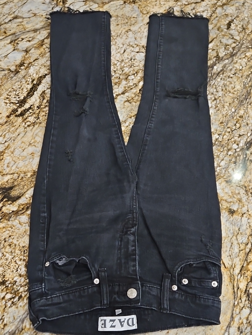 DAZE Black Cropped Distressed Jeans
